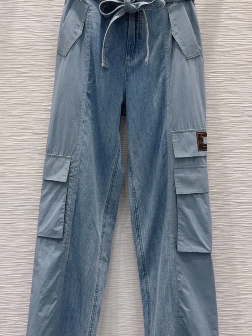 Light Wash Cargo Denim Pants with Side Pockets